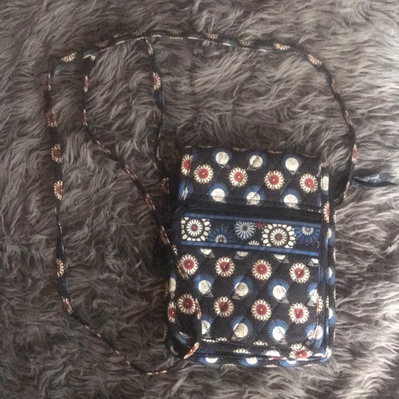 Vera Bradley Owl Print Crossbody purse - Picture 2 of 5